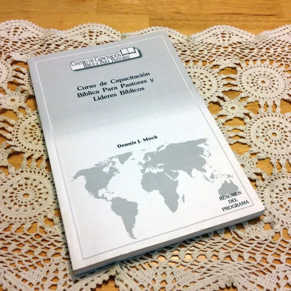 Book Sale! 3 for $10! Spanish - Curso de capacitación